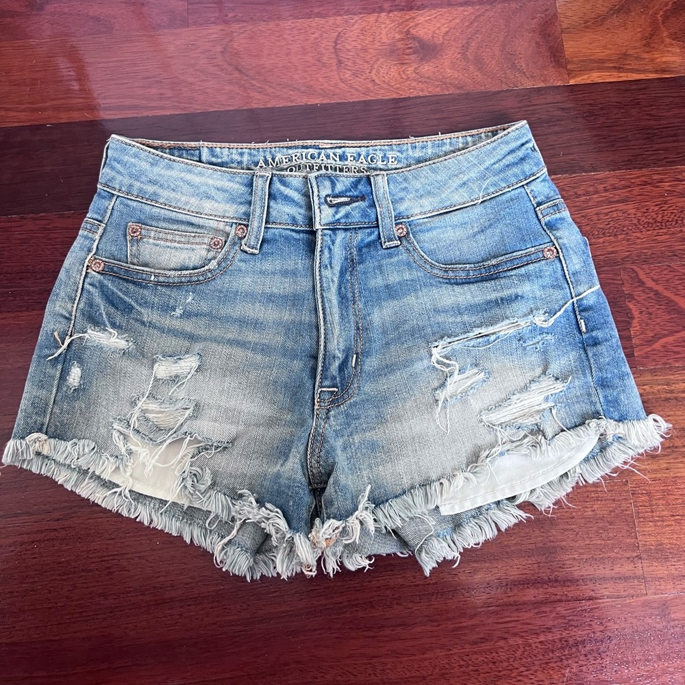 American Eagle Hi-Rise Festival Jean Shorts - size 00